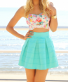 Falda clasica corta